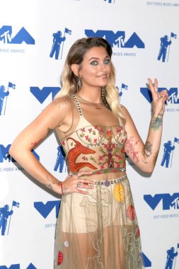 modeli Paris Jackson 