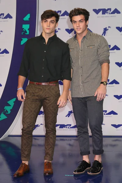 Grayson Dolan, Ethan Dolan