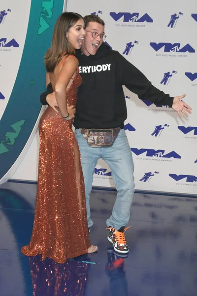 Jessica Andrea, mantık