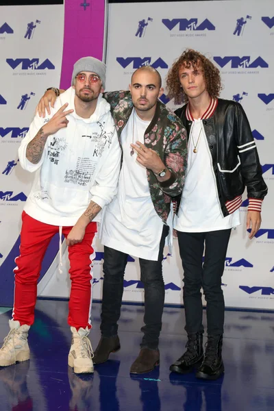 Kevi, Matthew Russell, Trevor Dahl, hile kodları