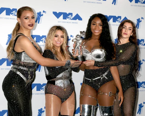 Dinah Jane, Ally Brooke, Normani Kordei, Lauren Jauregui, beşinci uyum 