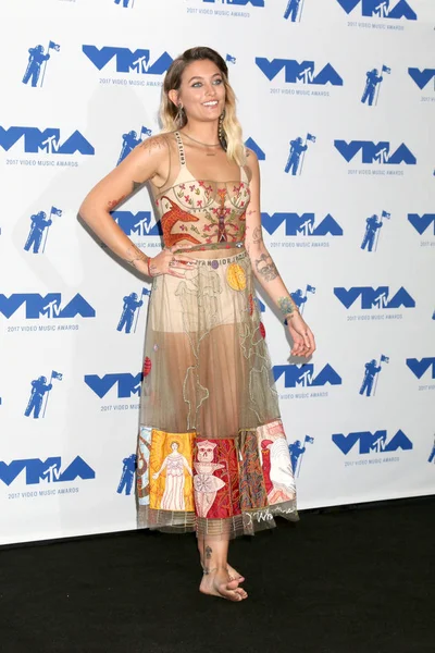 modeli Paris Jackson 