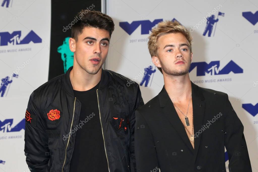 LOS ANGELES - AUG 27:  Jack Gilinsky, Jack Johnson, Jack and Jack at the MTV Video Music Awards 2017 at The Forum on August 27, 2017 in Inglewood, CA