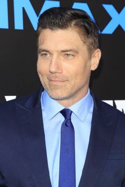 aktör Anson Mount 
