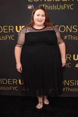 aktris Chrissy Metz 