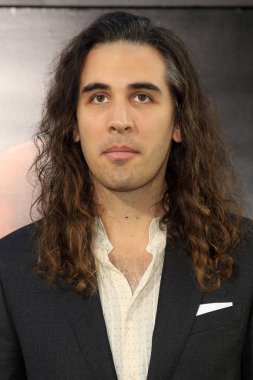 aktör Nick Simmons