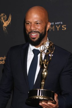 2017 yaratıcı Emmy Ödülleri basın odası, ortak