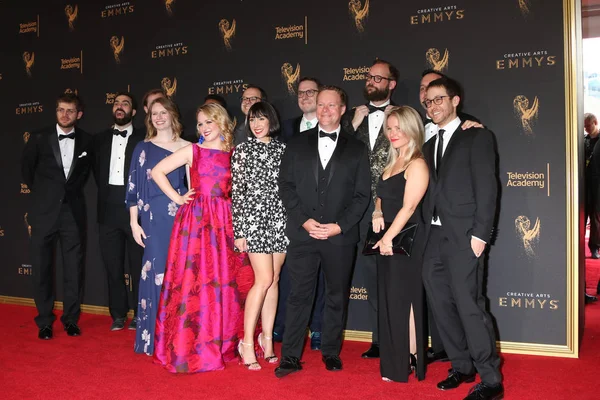 Colbert załogi na 2017 Creative Emmy Awards — Zdjęcie stockowe
