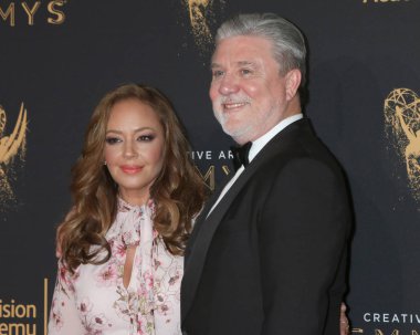 Leah Remini, Mike Rinder