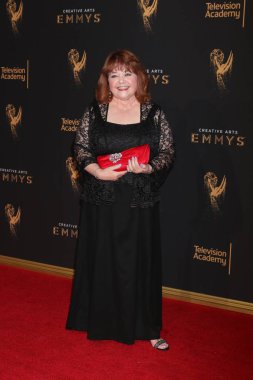 oyuncu Patrika Darbo