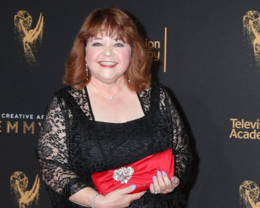 oyuncu Patrika Darbo