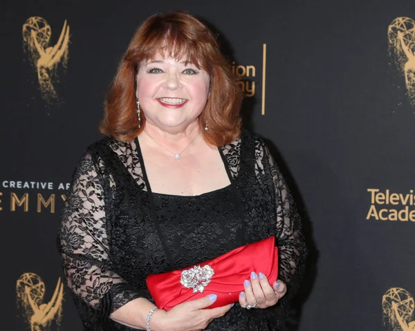 oyuncu Patrika Darbo