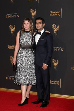 Emily V. Gordan, Kumail Nanjiani 