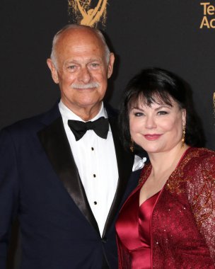  Gerald Mcraney, Delta Burke