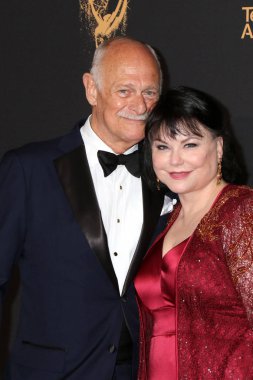  Gerald Mcraney, Delta Burke