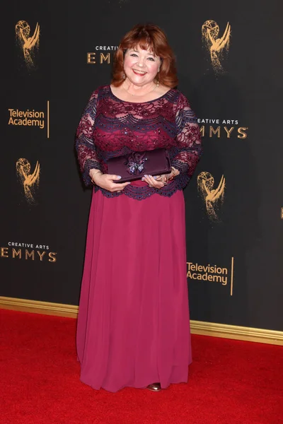 oyuncu Patrika Darbo