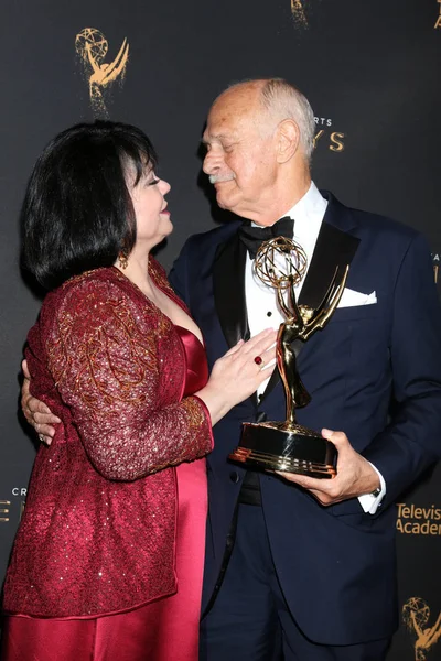 Delta Burke, Gerald Mcraney — Stockfoto