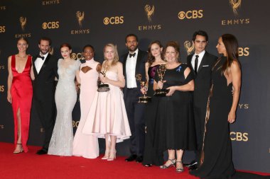 Handmaids masal döküm