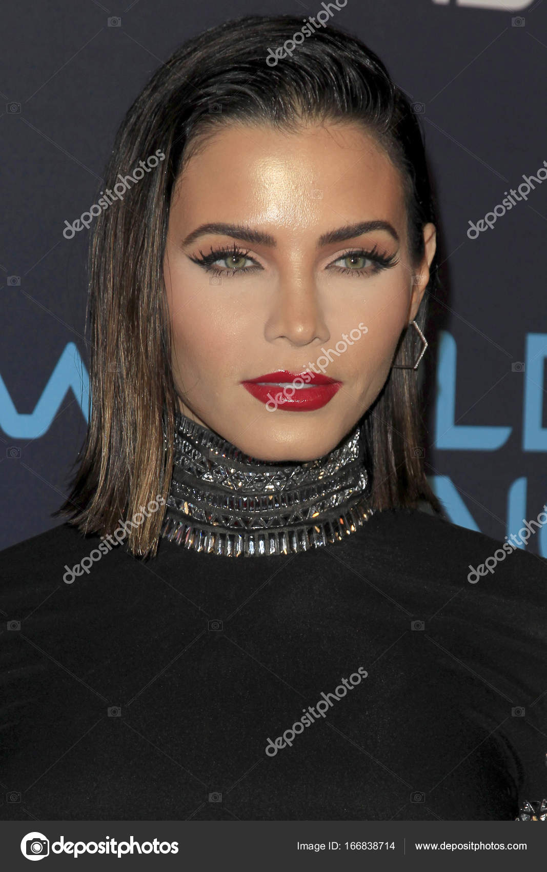 Jenna Dewan Tatum — Stock Editorial Photo © Jean_Nelson #166838714, image size:1067x1700