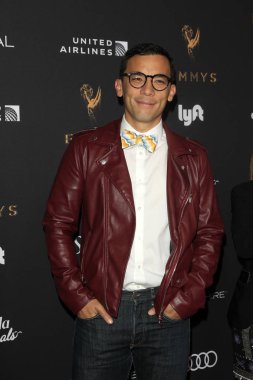 aktör Conrad Ricamora