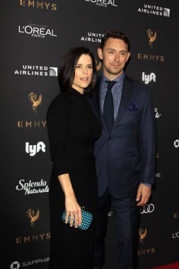 Neve Campbell, Jj Feild