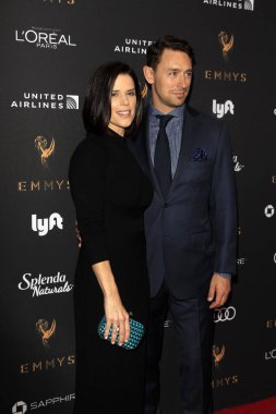 Neve Campbell, Jj Feild