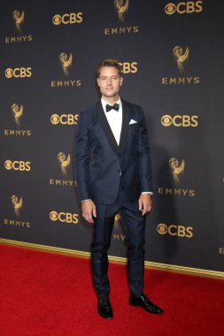 aktör Justin Hartley