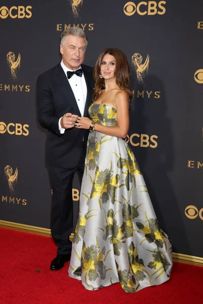 Alex Baldwin, Hilaria Baldwin