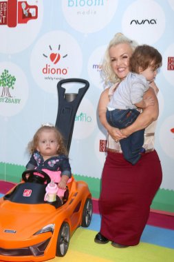 Penelope Gnoffo, Terra Jole, Grayson Gnoffo