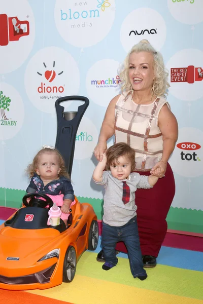 Penelope Gnoffo, Terra Jole, Grayson Gnoffo