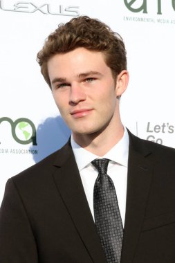 aktör Hunter Summerall 