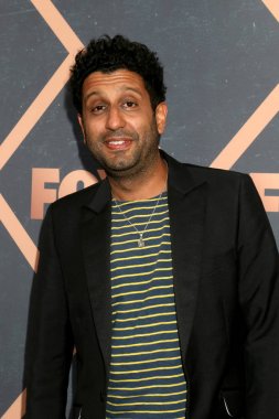 aktör Adeel Akhtar