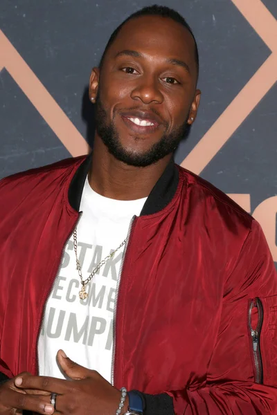   J Lee, Fox sonbahar Premiere partide 2017