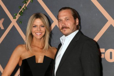 Kaitlin Olson, Scott Macarthur 