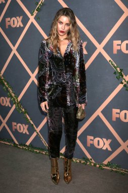 oyuncu Lauren German 