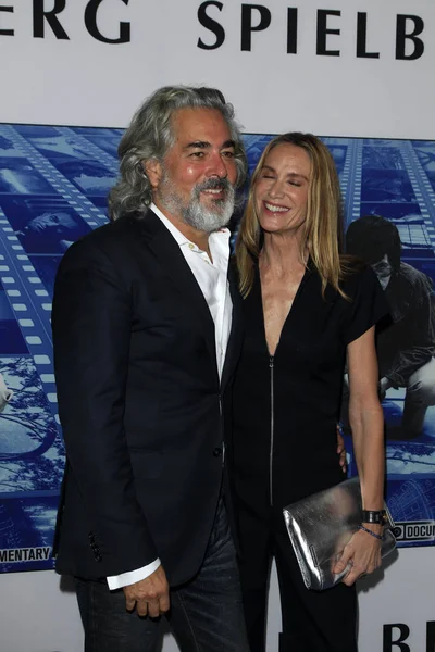 Mitch Glazer, Kelly Lynch