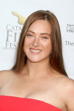 aktris Alison Pulley