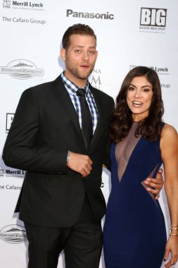 Daniel Robaire, Ursula Taherian