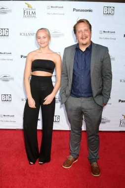 Mia Nyland, Simen Nyland