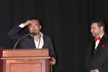 Jarno Lee Vinsencius, Ron Truppa 