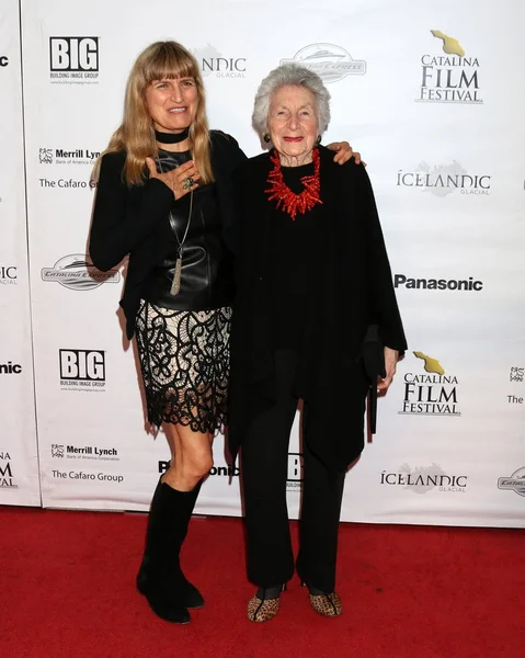 Cataherine Hardwicke, Marcia Nasatir — Stockfoto