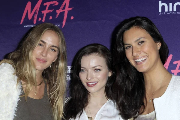 Elizabeth Whitson, Francesca Eastwood, Cesalina Gracie