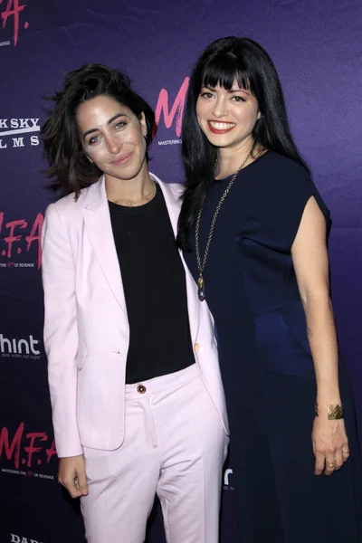 Kendall Tichner, Natalie Leite