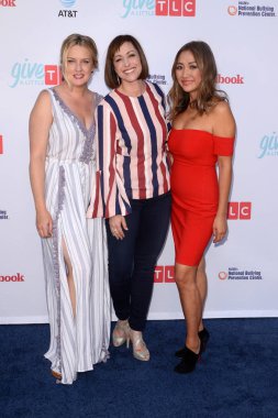  Joanie Dodds, Paige Davis, Kahi Lee