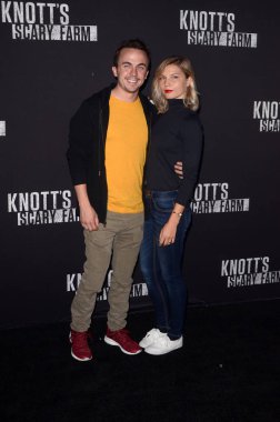 Frankie Muniz, konuk 