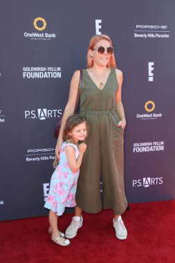 Meşgul Philipps, inci Silverstei kriket 