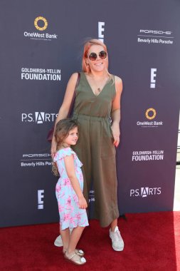 Meşgul Philipps, inci Silverstei kriket 