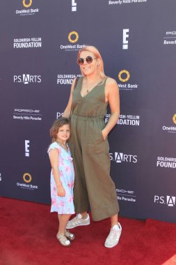 Meşgul Philipps, inci Silverstei kriket 