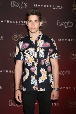 aktör Brandon Larracuente