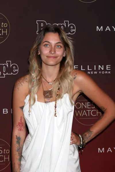 oyuncu Paris Jackson